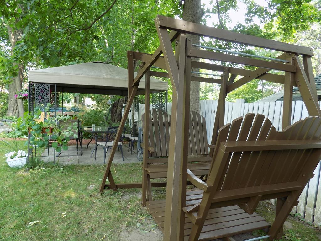 A L'Ancestrale B&B Magog Ngoại thất bức ảnh