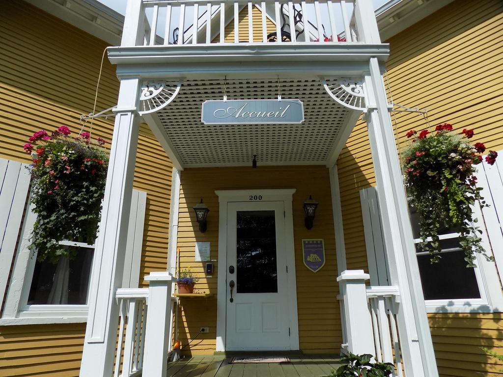 A L'Ancestrale B&B Magog Ngoại thất bức ảnh
